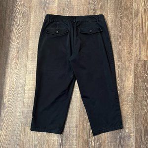 Dockers Black Capri - Size 12